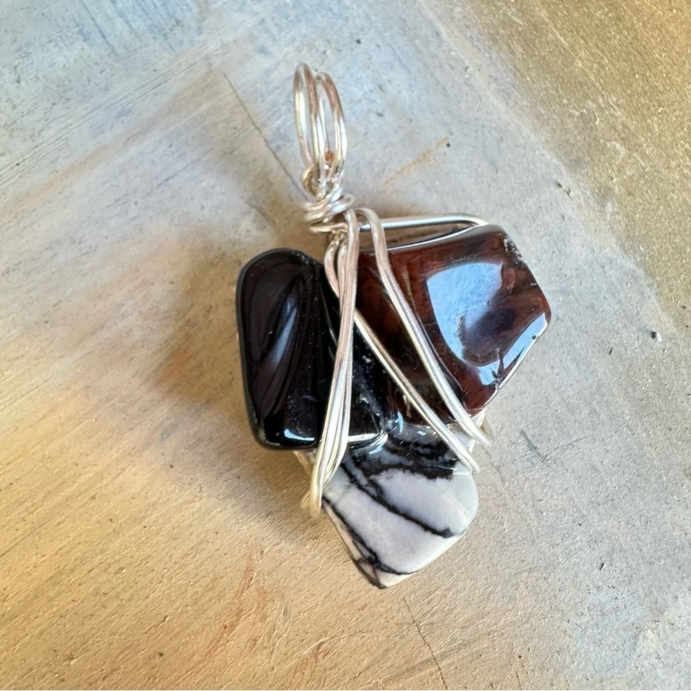 Handcrafted Artisan Jewelry Pendant Genuine Natural Art to Wear Wire Wrapped - Picture 5 of 13